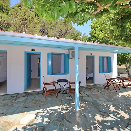 The Akri House Agnondas Apartment *