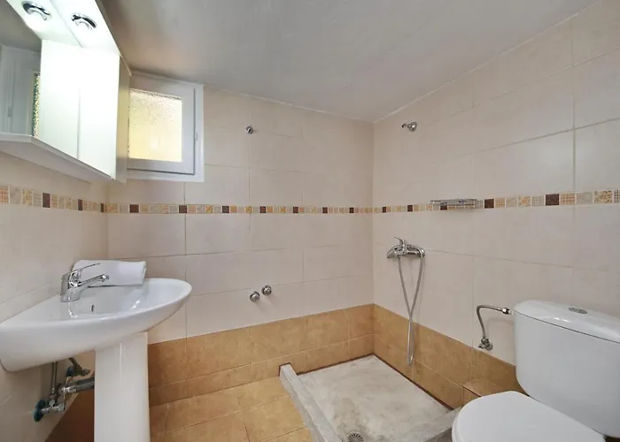 The Akri House Agnondas