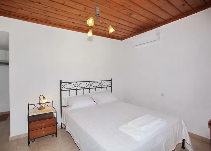 The Akri House Agnondas Agnontas